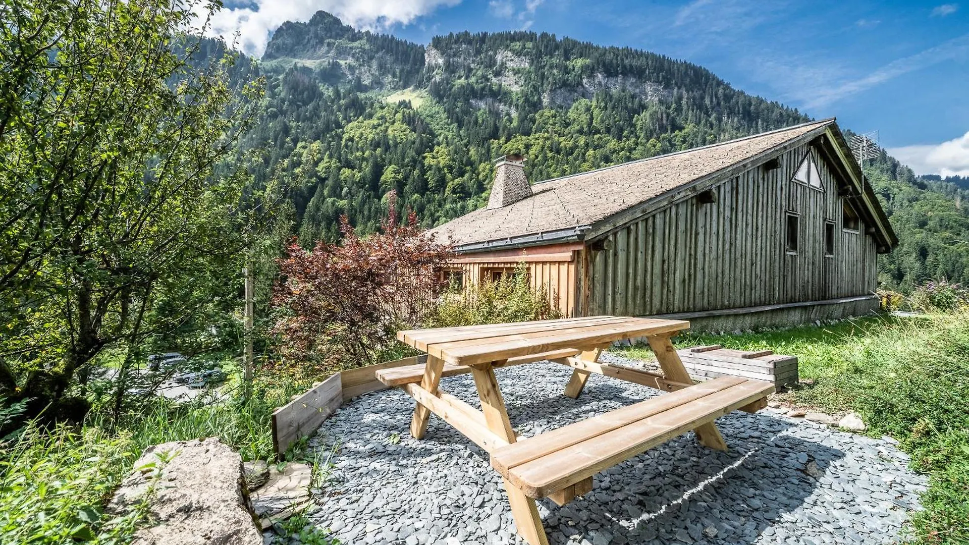 Chalet Le Soli Morzine - By Emerald Stay 0*,