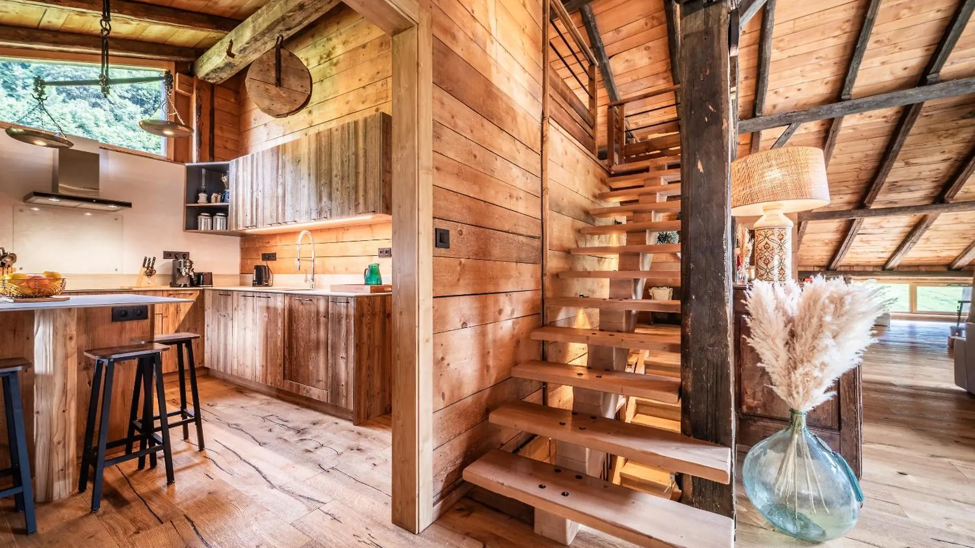 Chalet Le Soli Morzine - By Emerald Stay